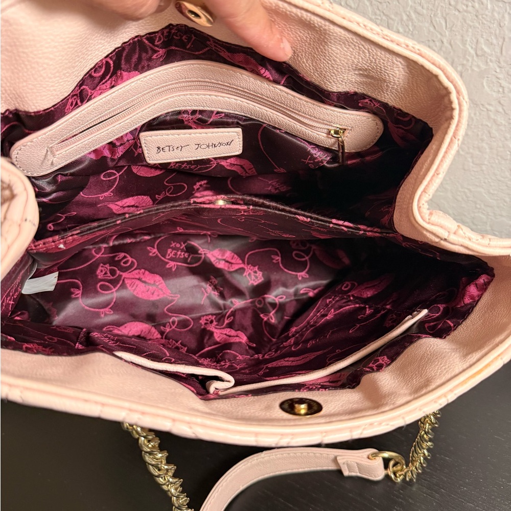 Betsey Johnson Blush Floral Shoulder Bag - Picture 5 of 9